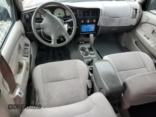 2004 Toyota Tacoma PreRunner z VIN 5TEGM92N54Z358832, wystawiony jako Copart lot #59558895 z przebiegiem 229 796 mil mil oraz Szkoda całkowita • Salvage title. Historia ofert i sprzedaży dostępna na DreamBid. Obrazek 8.