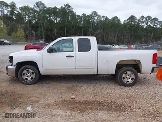 2012 Chevrolet Silverado 1500 LT with VIN 1GCRCSE01CZ180933, listed as a IAAI auction lot 41784055 with 235,310 mi miles. Bid and sale history available at carsss.com. Image 14.