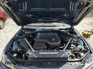 2025 BMW 4 Series 430i with VIN WBA43DA07SCU37586, listed as a Copart auction lot 52437105 with 812 mi miles and Salvage title. Bid and sale history available at DreamBid. Image 11.