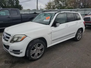2014 Mercedes-Benz GLK 350 with VIN WDCGG5HBXEG178147, listed as a Copart auction lot 75747324 with 97,203 mi miles and Salvage Title. Bid and sale history available at DreamBid. Image 1.