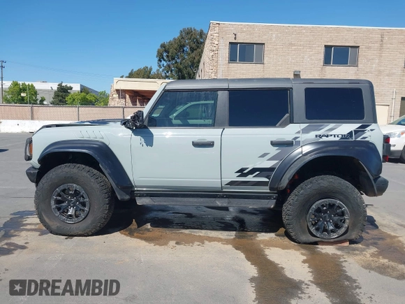 2023 Ford Bronco Raptor with VIN 1FMEE5JR7PLC04106, listed as a IAAI auction lot 42316422 with 6,859 mi miles and . Bid and sale history available at DreamBid. Image 15.