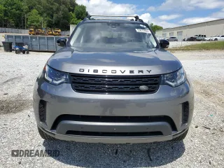 2017 Land Rover Discovery HSE z VIN SALRRBBK3HA019521, wystawiony jako Copart lot #55672455 z przebiegiem 136 028 mil mil oraz Czysty tytuł • Clean title. Historia ofert i sprzedaży dostępna na DreamBid. Obrazek 5.