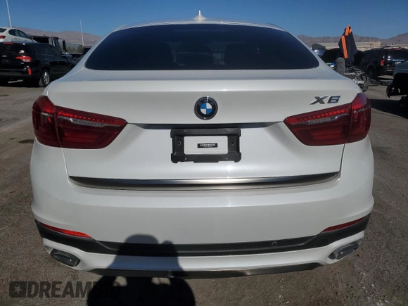 2019 BMW X6 sDrive35i z VIN 5UXKU0C55K0G92734, wystawiony jako Copart lot #81233084 z przebiegiem 60 365 mil mil oraz Szkoda całkowita • Salvage title. Historia ofert i sprzedaży dostępna na DreamBid. Obrazek 6.