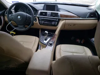 2017 BMW 3 Series 320i with VIN WBA8E1G30HNU16216, listed as a Copart auction lot 84441974 with 0 mi miles and Salvage Title. Bid and sale history available at carsss.com. Image 8.
