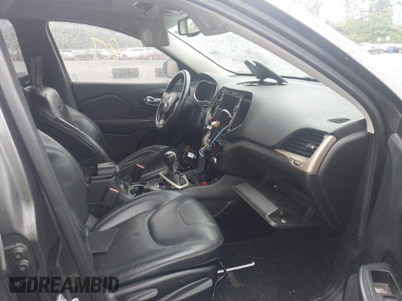 2014 Jeep Cherokee Limited with VIN 1C4PJMDB2EW182495, listed as a IAAI auction lot 42296626 with Not provided miles and . Bid and sale history available at DreamBid. Image 5.