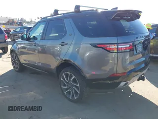 2018 Land Rover Discovery HSE Luxury with VIN SALRT2RV4JA049800, listed as a IAAI auction lot 41637444 with 57,452 mi miles. Bid and sale history available at carsss.com. Image 3.