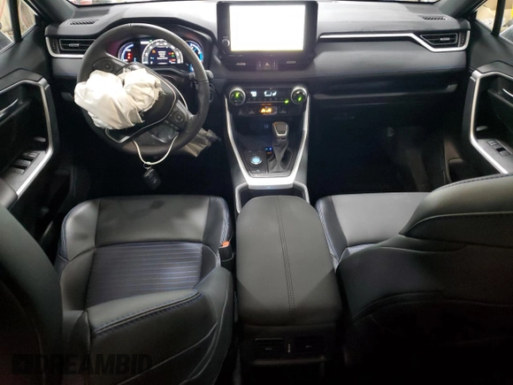 2024 Toyota RAV4 Hybrid XSE with VIN 2T3E6RFV8RW082127, listed as a Copart auction lot 49457035 with 5,544 mi miles and Salvage Title. Bid and sale history available at DreamBid. Image 8.