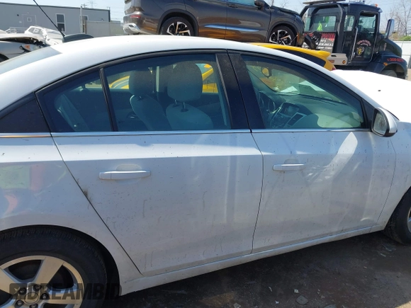 2015 Chevrolet Cruze LT with VIN 1G1PC5SB4F7277616, listed as a IAAI auction lot 42067309 with 134,128 mi miles and . Bid and sale history available at DreamBid. Image 13.