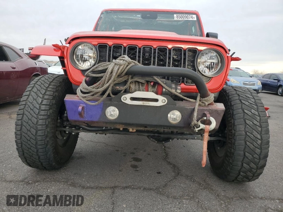 2024 Jeep Wrangler Rubicon X with VIN 1C4RJXFG5RW297553, listed as a Copart auction lot 85009074 with 838 mi miles and Salvage title. Bid and sale history available at DreamBid. Image 5.