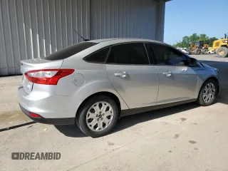 2012 Ford Focus SE with VIN 1FAHP3F29CL161559, listed as a Copart auction lot 61695575 with 127,412 mi miles and Salvage title. Bid and sale history available at DreamBid. Image 3.