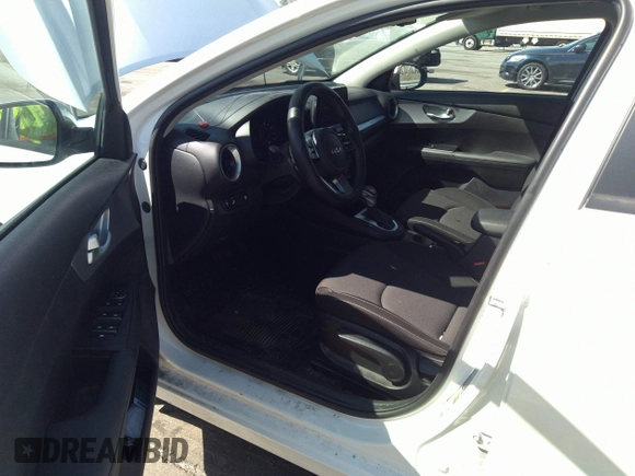 2023 Kia Forte LXS with VIN 3KPF24AD5PE637982, listed as a IAAI auction lot 41850509 with 27,495 mi miles and . Bid and sale history available at DreamBid. Image 5.