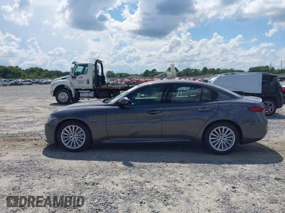 2023 Alfa Romeo Giulia with VIN ZARFAMAN0P7670423, listed as a IAAI auction lot 42842712 with 54,512 mi miles and . Bid and sale history available at DreamBid. Image 14.