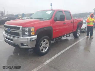 2011 Chevrolet Silverado 2500HD LT with VIN 1GC1KXCGXBF130075, listed as a IAAI auction lot 41467109 with 167,233 mi miles. Bid and sale history available at carsss.com. Image 21.