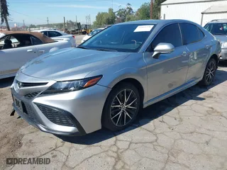 2022 Toyota Camry SE with VIN 4T1G11AK1NU684117, listed as a IAAI auction lot 41881276 with 27,774 mi miles. Bid and sale history available at carsss.com. Image 18.