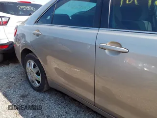 2008 Toyota Camry LE with VIN 4T1BE46K88U238575, listed as a IAAI auction lot 42112928 with 209,684 mi miles. Bid and sale history available at carsss.com. Image 12.