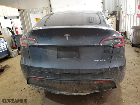 2022 Tesla Model Y Long Range with VIN 7SAYGDEEXNA017701, listed as a Copart auction lot 49545955 with 37,426 mi miles and Salvage Title. Bid and sale history available at carsss.com. Image 6.