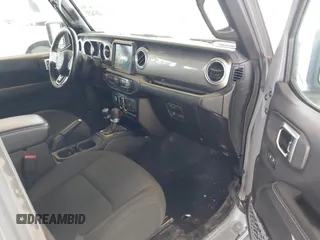 2019 Jeep Wrangler Unlimited Sahara with VIN 1C4HJXEN0KW540591, listed as a IAAI auction lot 42076235 with 41,016 mi miles and . Bid and sale history available at DreamBid. Image 5.