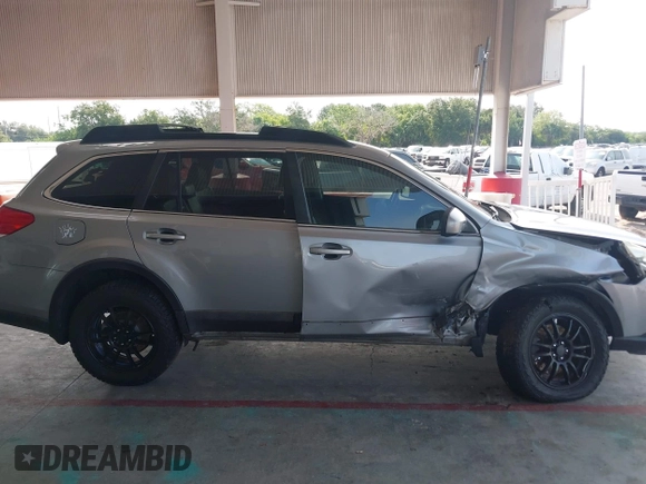 2011 Subaru Outback Limited с VIN 4S4BRDJC5B2346580, выставлен на аукционе IAAI как лот 42398938 с пробегом 220 421 миль миль и . История ставок и продаж доступна на DreamBid. Изображение 14.