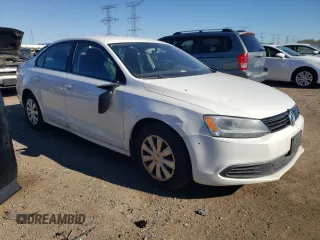 2013 Volkswagen Jetta Sedan S with VIN 3VW2K7AJ7DM209593, listed as a Copart auction lot 61028614 with 160,789 mi miles and Salvage Title. Bid and sale history available at carsss.com. Image 4.