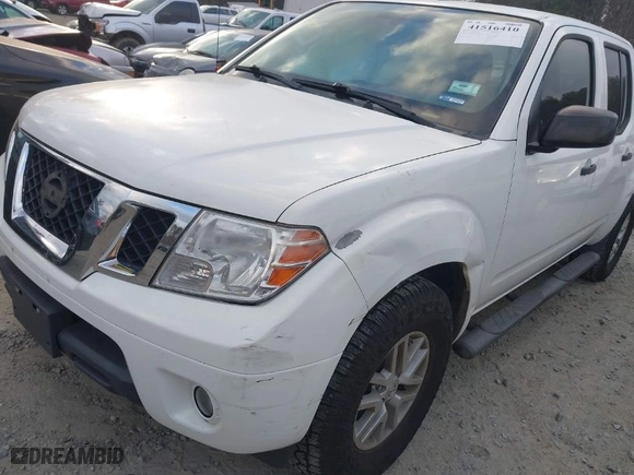 2018 Nissan Frontier SV V6 with VIN 1N6AD0ERXJN755982, listed as a IAAI auction lot 41516410 with 53,411 mi miles. Bid and sale history available at carsss.com. Image 6.