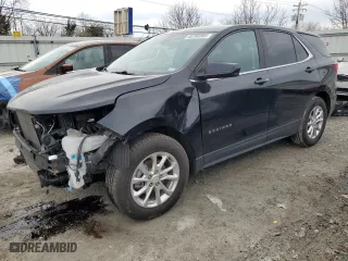 2021 Chevrolet Equinox LT with VIN 2GNAXUEV5M6159385, listed as a Copart auction lot 46788365 with 33,070 mi miles and Salvage Title. Bid and sale history available at carsss.com. Image 1.