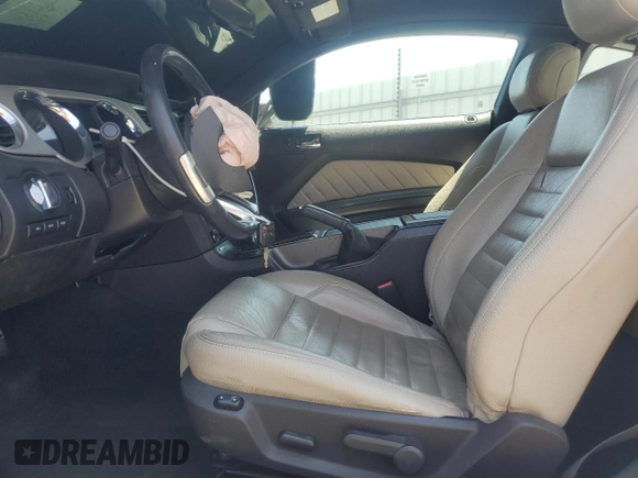2012 Ford Mustang Premium with VIN 1ZVBP8AM0C5283038, listed as a Copart auction lot 58961615 with 140,727 mi miles and Salvage title. Bid and sale history available at DreamBid. Image 7.