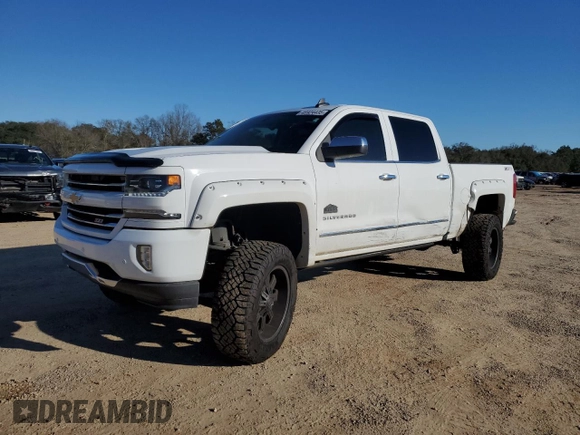 2017 Chevrolet Silverado 1500 LTZ with VIN 3GCUKSEJ5HG151660, listed as a Copart auction lot 45924435 with 136,520 mi miles and Salvage Title. Bid and sale history available at DreamBid. Image 1.