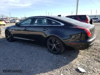 2019 Jaguar XJ with VIN SAJWA2GE6KMW22491, listed as a Copart auction lot 72712572 with 44,574 mi miles. Bid and sale history available at carsss.com. Image 2.