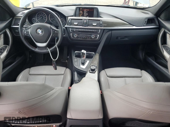 2013 BMW 3 Series 328i xDrive z VIN WBA3B5C5XDF596276, wystawiony jako Copart lot #65396355 z przebiegiem 145 094 mil mil oraz Czysty tytuł • Clean title. Historia ofert i sprzedaży dostępna na DreamBid. Obrazek 8.