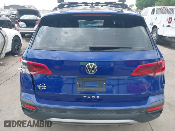 2023 Volkswagen Taos S z VIN 3VVDX7B22PM328971, wystawiony jako IAAI lot #41964869 z przebiegiem 56 683 mil mil oraz . Historia ofert i sprzedaży dostępna na DreamBid. Obrazek 17.