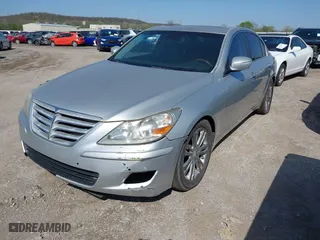 2009 Hyundai Genesis with VIN KMHGC46F79U044149, listed as a IAAI auction lot 41928446 with 245,061 mi miles. Bid and sale history available at carsss.com. Image 2.