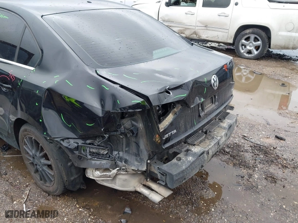 2017 Volkswagen Jetta 1.4T S with VIN 3VW167AJ0HM336692, listed as a IAAI auction lot 41458319 with 102,586 mi miles. Bid and sale history available at carsss.com. Image 6.