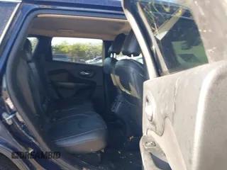 2015 Jeep Cherokee Latitude with VIN 1C4PJMCB1FW709560, listed as a IAAI auction lot 42035619 with 162,354 mi miles. Bid and sale history available at carsss.com. Image 8.