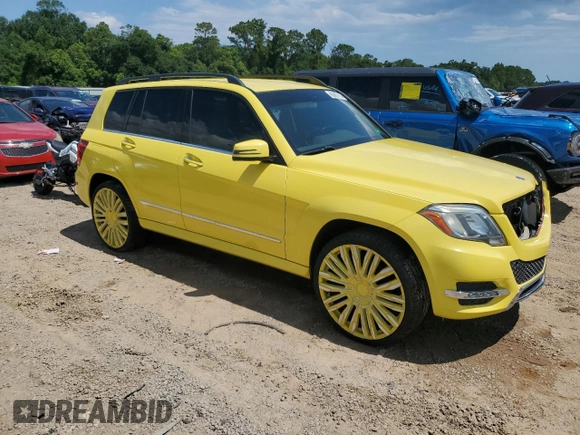 2015 Mercedes-Benz GLK 350 with VIN WDCGG5HB9FG353182, listed as a Copart auction lot 60457114 with 115,118 mi miles and Salvage Title. Bid and sale history available at DreamBid. Image 4.