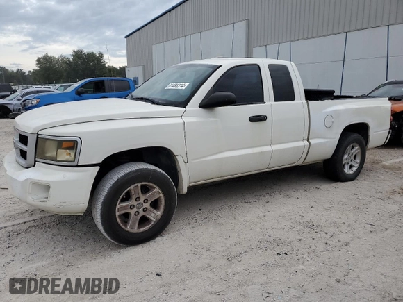 2009 Dodge Dakota with VIN 1D3HE32K69S747955, listed as a Copart auction lot 81483314 with 184,285 mi miles and Clean title. Bid and sale history available at DreamBid. Image 1.