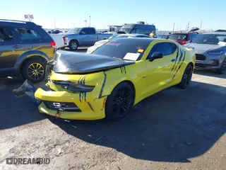 2018 Chevrolet Camaro 1LT with VIN 1G1FB1RS8J0124087, listed as a IAAI auction lot 40828528 with 67,073 mi miles. Bid and sale history available at carsss.com. Image 18.
