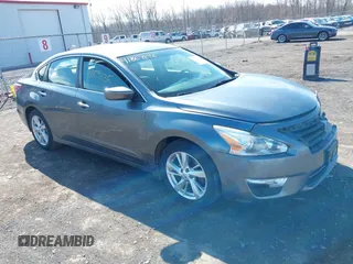 2014 Nissan Altima 2.5 with VIN 1N4AL3AP0EC291992, listed as a IAAI auction lot 41869836 with 70,471 mi miles. Bid and sale history available at carsss.com. Image 1.