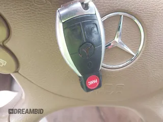 2009 Mercedes-Benz E Luxury 3.5L with VIN WDBUF87X09B418737, listed as a IAAI auction lot 42114852 with 93,014 mi miles. Bid and sale history available at carsss.com. Image 11.