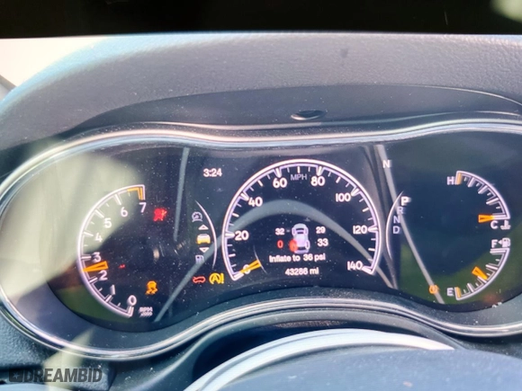 2021 Jeep Grand Cherokee Laredo X with VIN 1C4RJEAG1MC812893, listed as a Copart auction lot 45236085 with 43,286 mi miles and Salvage Title. Bid and sale history available at carsss.com. Image 9.