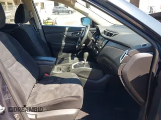 2016 Nissan Rogue SL with VIN 5N1AT2MT1GC850963, listed as a IAAI auction lot 41871209 with 110,006 mi miles. Bid and sale history available at carsss.com. Image 5.