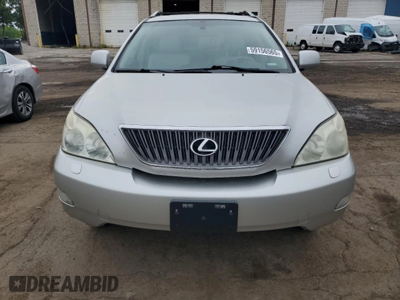 2007 Lexus RX 350 z VIN 2T2HK31U37C044795, wystawiony jako Copart lot #59156565 z przebiegiem 223 845 mil mil oraz Czysty tytuł • Clean title. Historia ofert i sprzedaży dostępna na DreamBid. Obrazek 5.