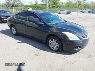 2010 Nissan Altima 2.5 S with VIN 1N4AL2AP2AN449550, listed as a IAAI auction lot 41542501 with 132,314 mi miles. Bid and sale history available at carsss.com. Image 1.