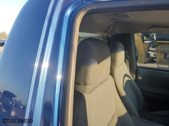 2006 Chevrolet Colorado LT w/1LT with VIN 1GCDT146668226423, listed as a Copart auction lot 83400044 with 352,258 mi miles and Salvage Title. Bid and sale history available at carsss.com. Image 10.