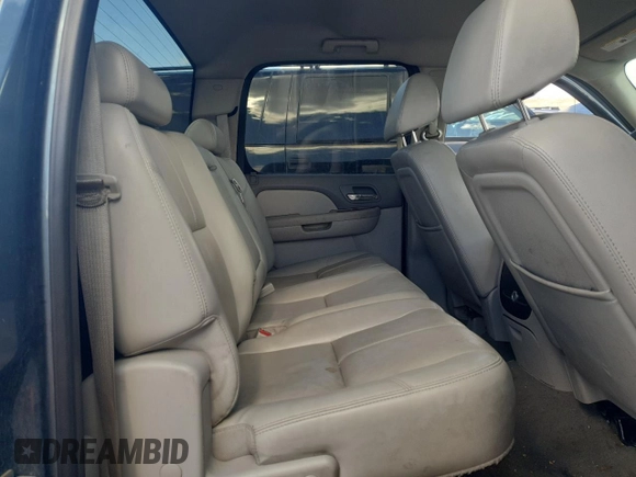 2007 GMC Sierra 1500 SLT с VIN 2GTEK13M771656098, выставлен на аукционе Copart как лот 49251685 с пробегом Не указан миль и Списание • Salvage title. История ставок и продаж доступна на DreamBid. Изображение 10.