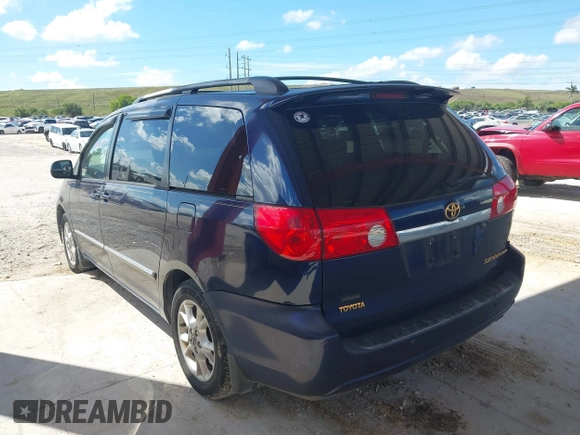 2006 Toyota Sienna XLE with VIN 5TDZA22C46S484087, listed as a IAAI auction lot 41658744 with 228,097 mi miles. Bid and sale history available at carsss.com. Image 3.