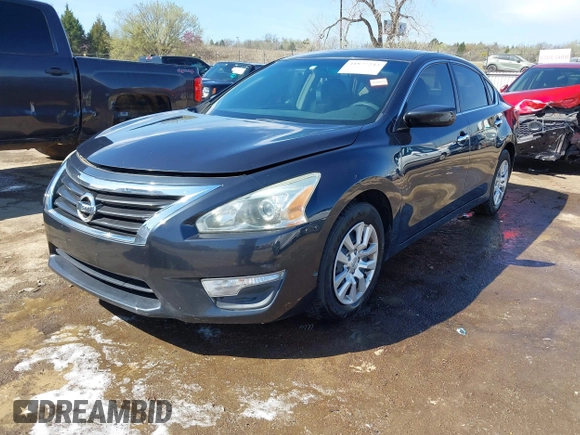 2013 Nissan Altima SV with VIN 1N4AL3APXDN437334, listed as a IAAI auction lot 41877243 with 190,817 mi miles and . Bid and sale history available at carsss.com. Image 17.