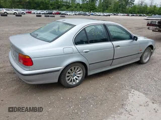 1998 BMW 5 Series 540i with VIN WBADE632XWBW61886, listed as a IAAI auction lot 42328558 with Not provided miles and . Bid and sale history available at DreamBid. Image 4.