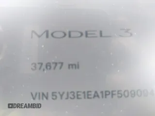 2023 Tesla Model 3 z VIN 5YJ3E1EA1PF509094, wystawiony jako IAAI lot #41843497 z przebiegiem 37 677 mil mil oraz . Historia ofert i sprzedaży dostępna na DreamBid. Obrazek 7.
