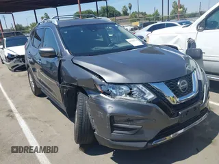 2019 Nissan Rogue SV с VIN JN8AT2MTXKW261572, выставлен на аукционе IAAI как лот 42729771 с пробегом 161 182 миль миль и . История ставок и продаж доступна на DreamBid. Изображение 1.