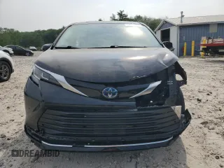 2022 Toyota Sienna XLE z VIN 5TDYRKEC6NS112524, wystawiony jako Copart lot #59912095 z przebiegiem Nie podano mil oraz Szkoda całkowita • Salvage title. Historia ofert i sprzedaży dostępna na DreamBid. Obrazek 5.